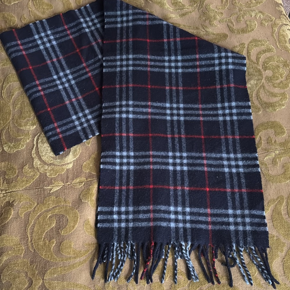 Burberry Navy and Red Nova check Cashmere Scarf unisex
